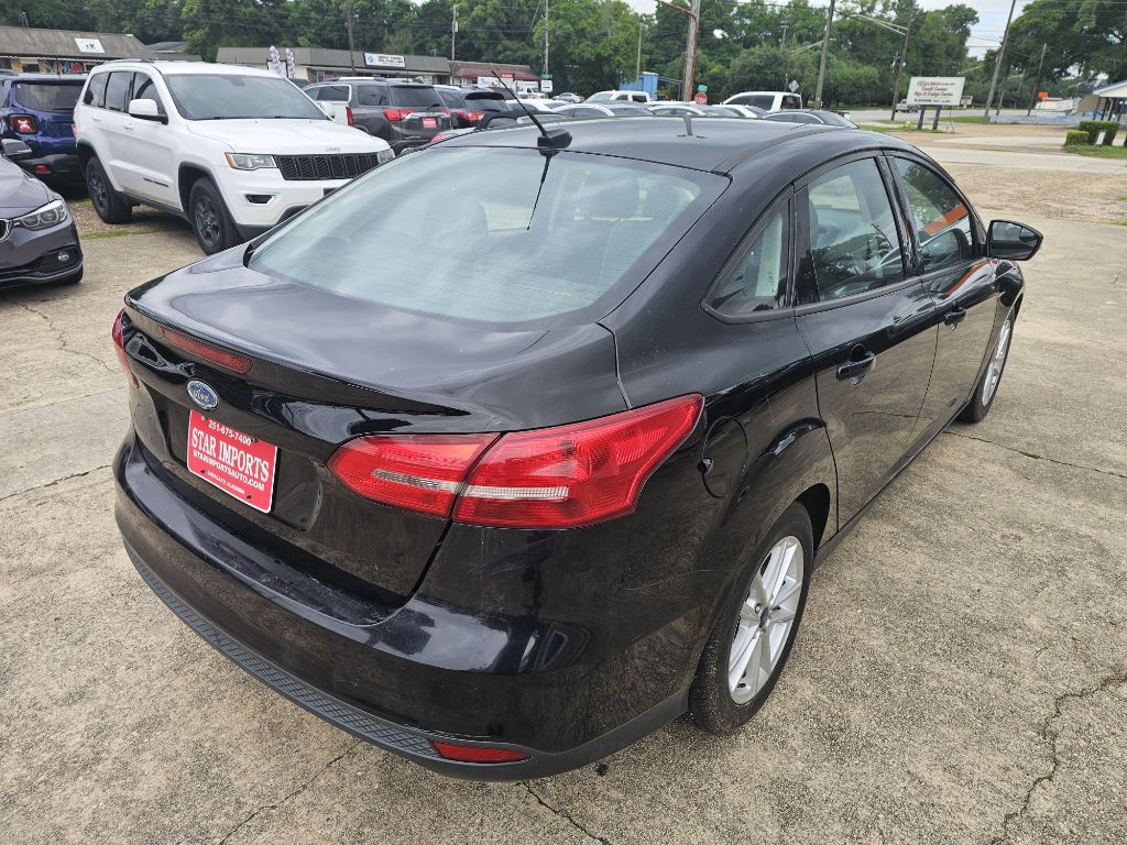 2017 Ford Focus Image 6