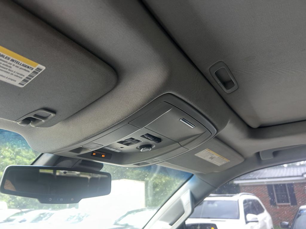 2017 Chevrolet Tahoe Image 11