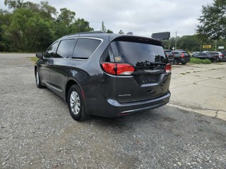 Image for 2017 Chrysler Pacifica Touring L ID: 6612153