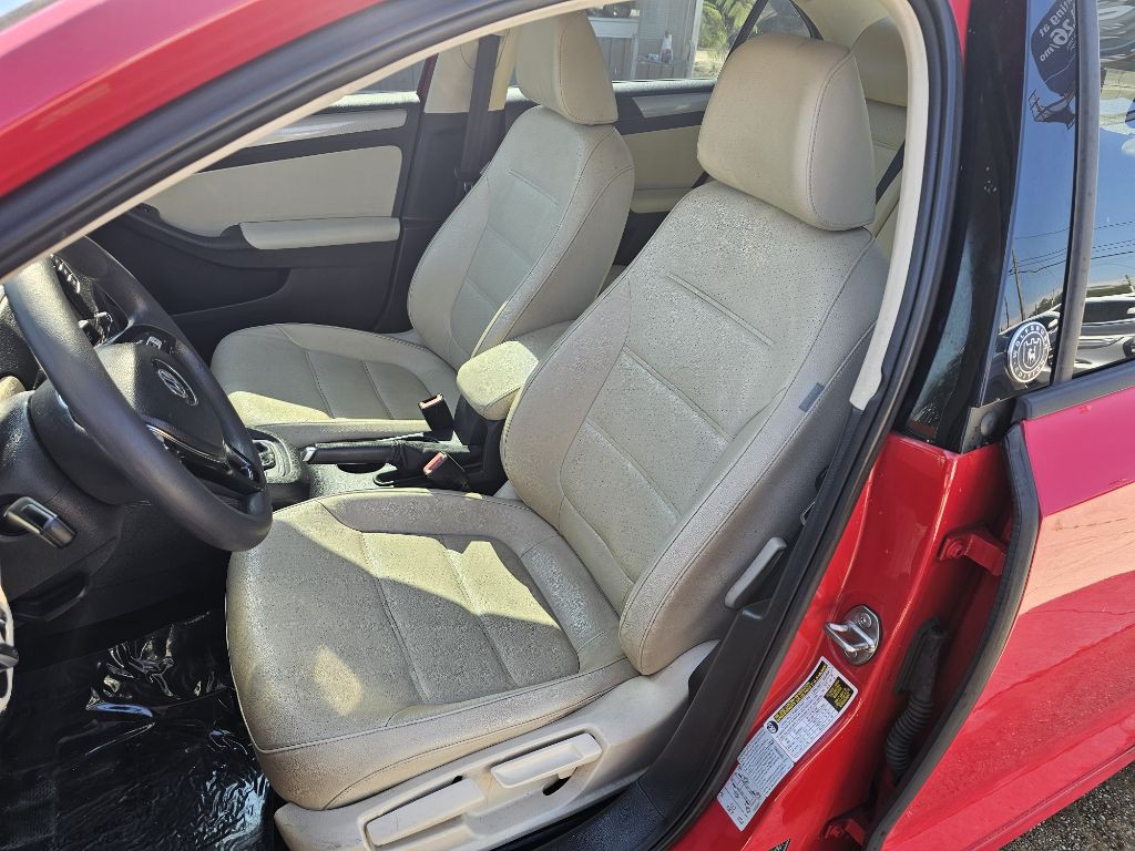2018 Volkswagen Jetta Image 11