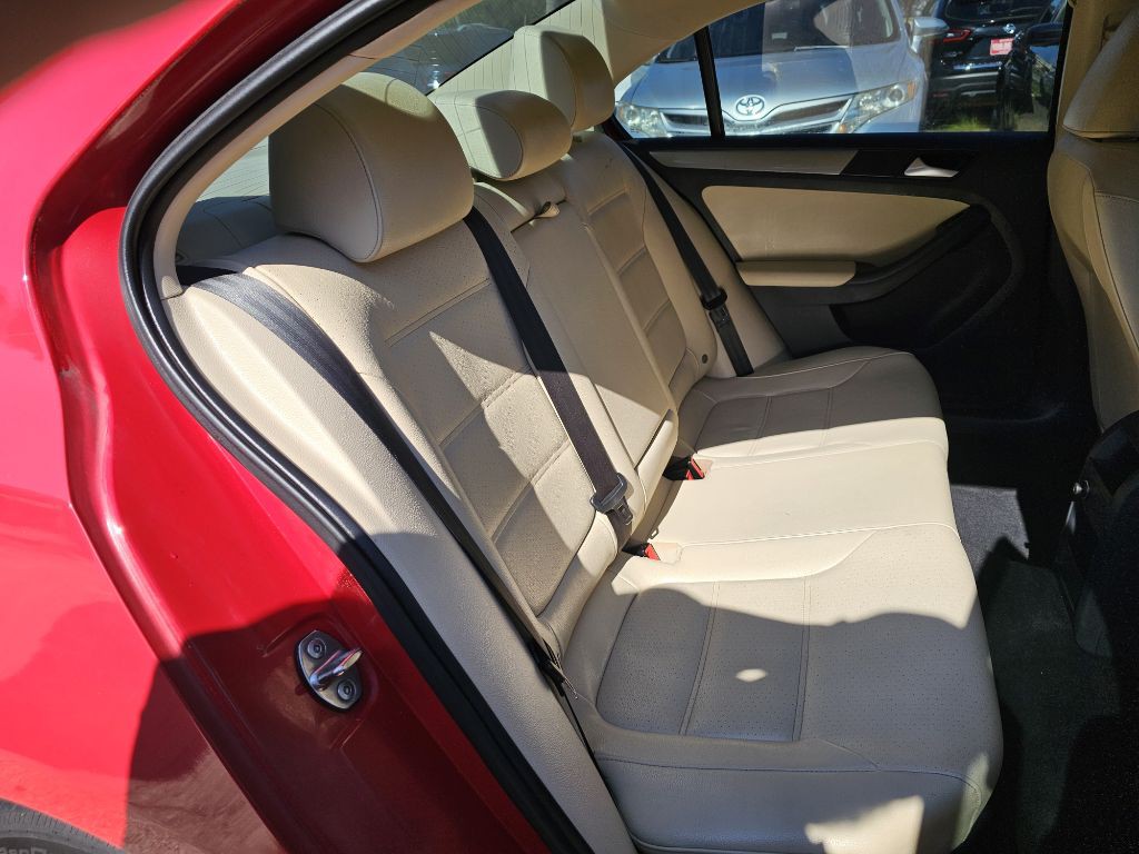 2018 Volkswagen Jetta Image 14
