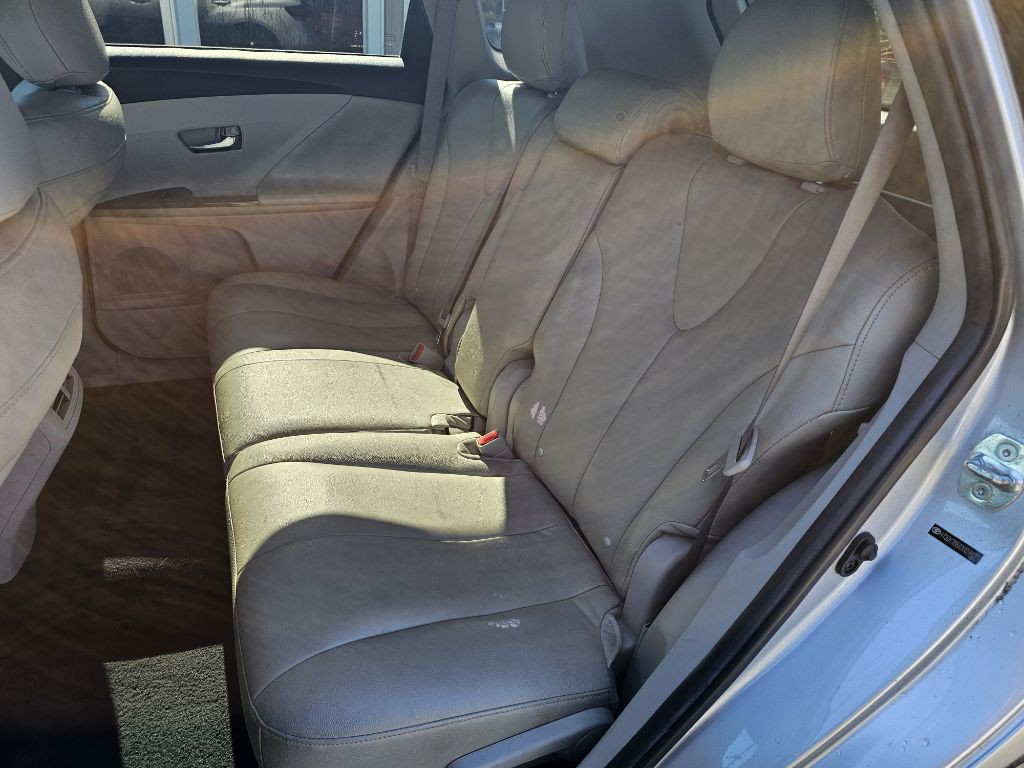 2013 Toyota Venza Image 10