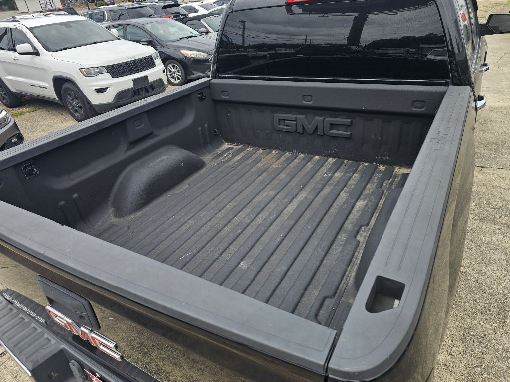 2018 GMC Sierra Image 9