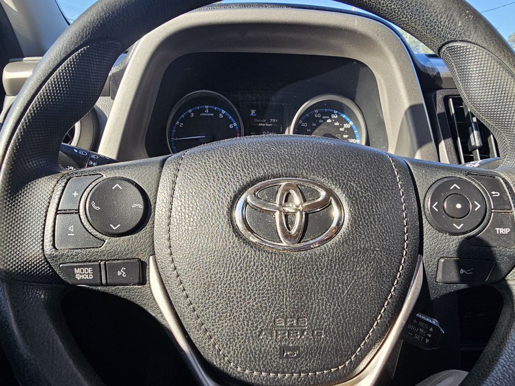 2018 Toyota Rav4 Image 11