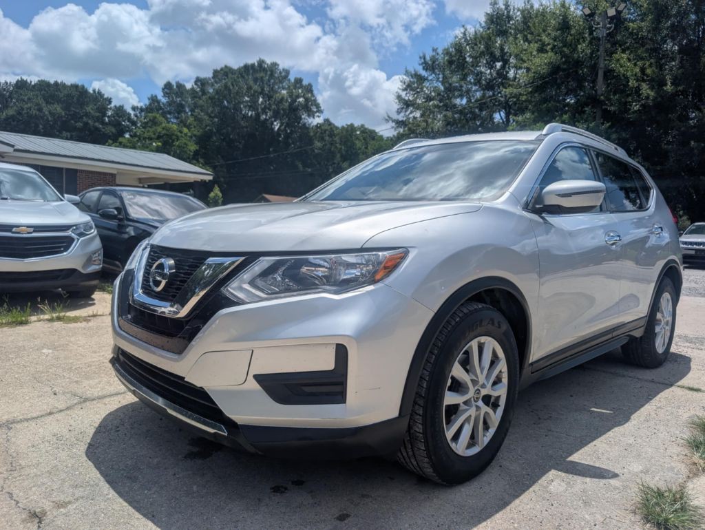 2017 Nissan Rogue Image 4
