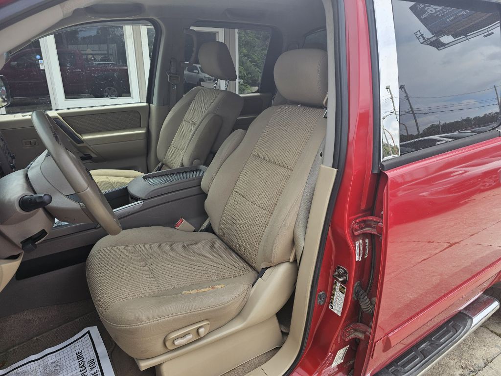 2012 Nissan Titan Image 9