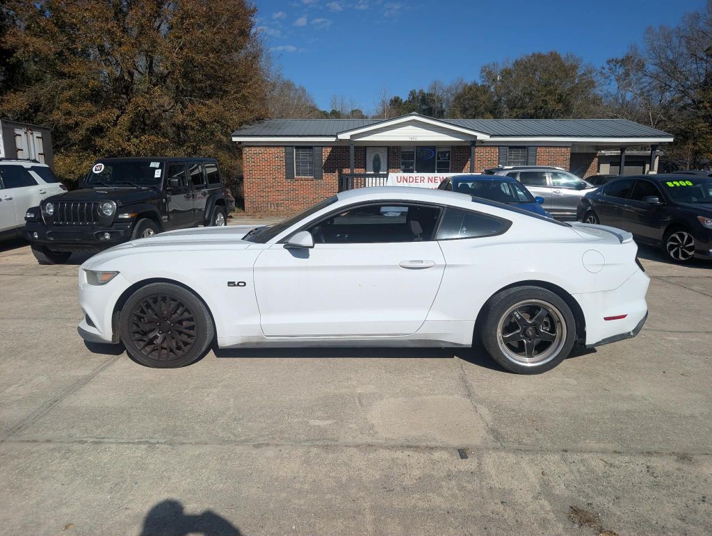 2016 Ford Mustang Image 2