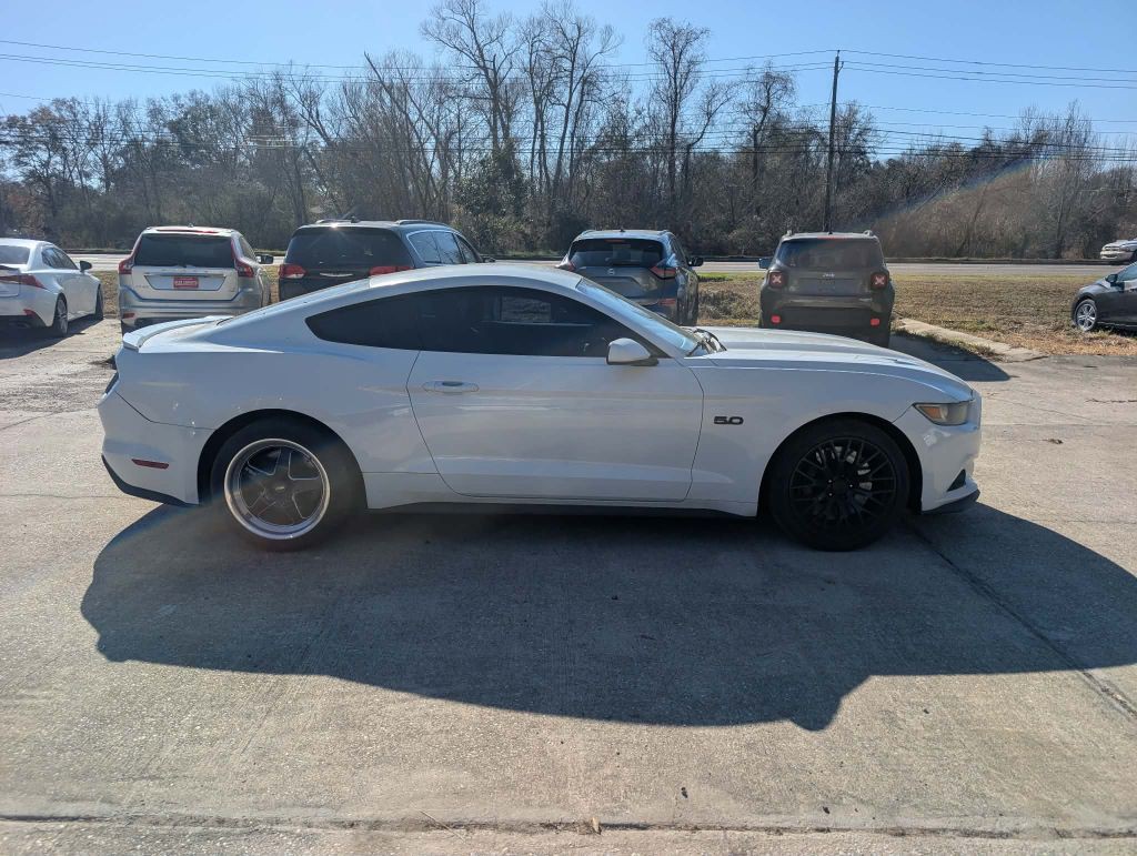 2016 Ford Mustang Image 8