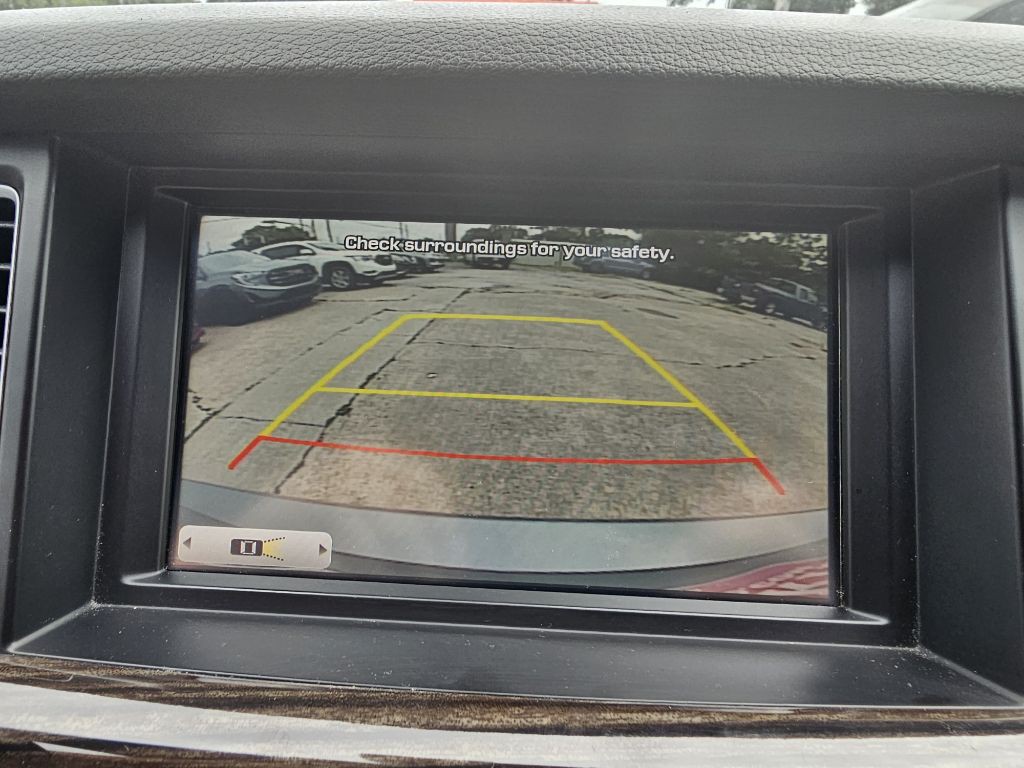 2017 Genesis G80 Image 18