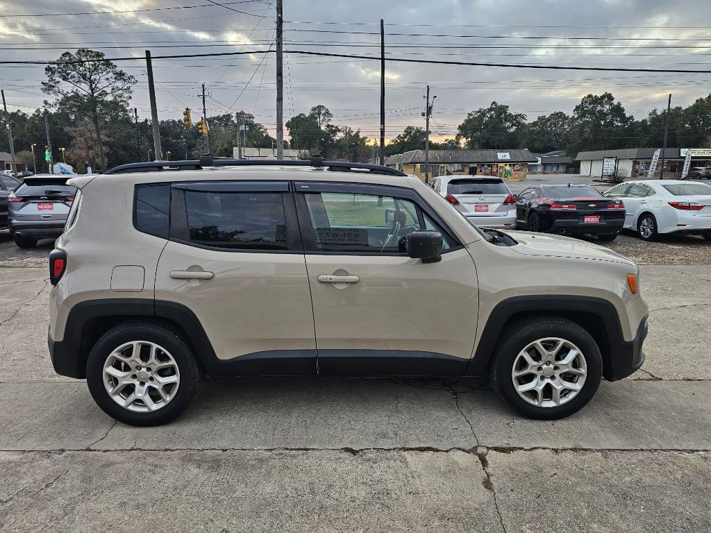 2015 Jeep Renegade Image 5