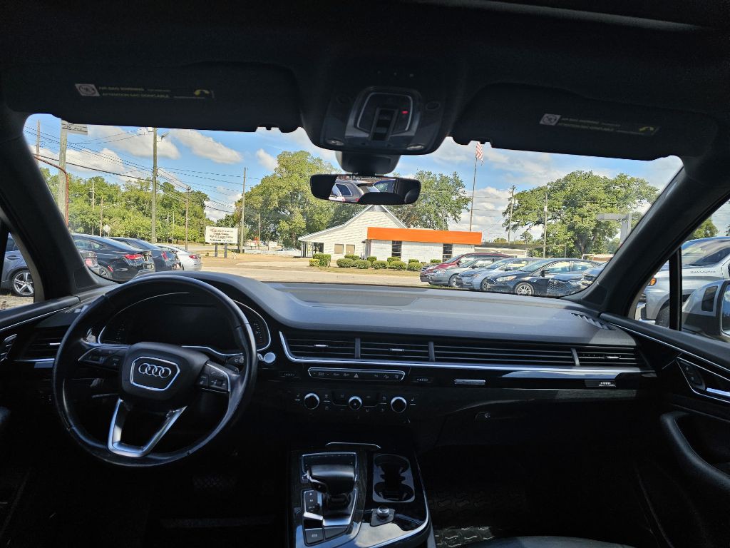 2017 Audi Q7 Image 12