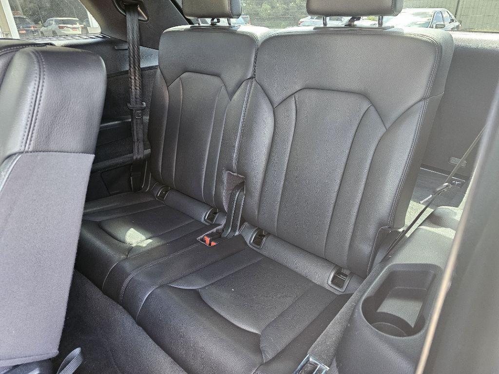 2017 Audi Q7 Image 14