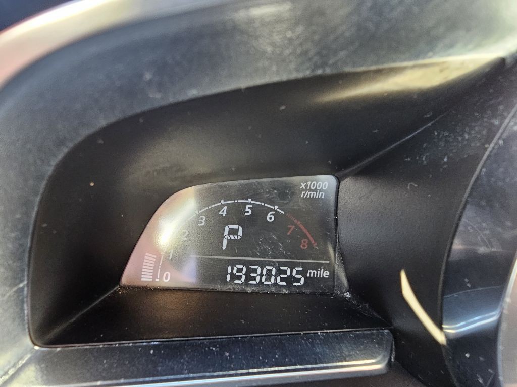 2017 Toyota Yaris Image 15