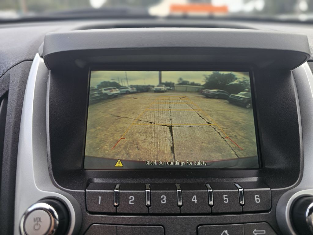 2017 Chevrolet Equinox Image 20