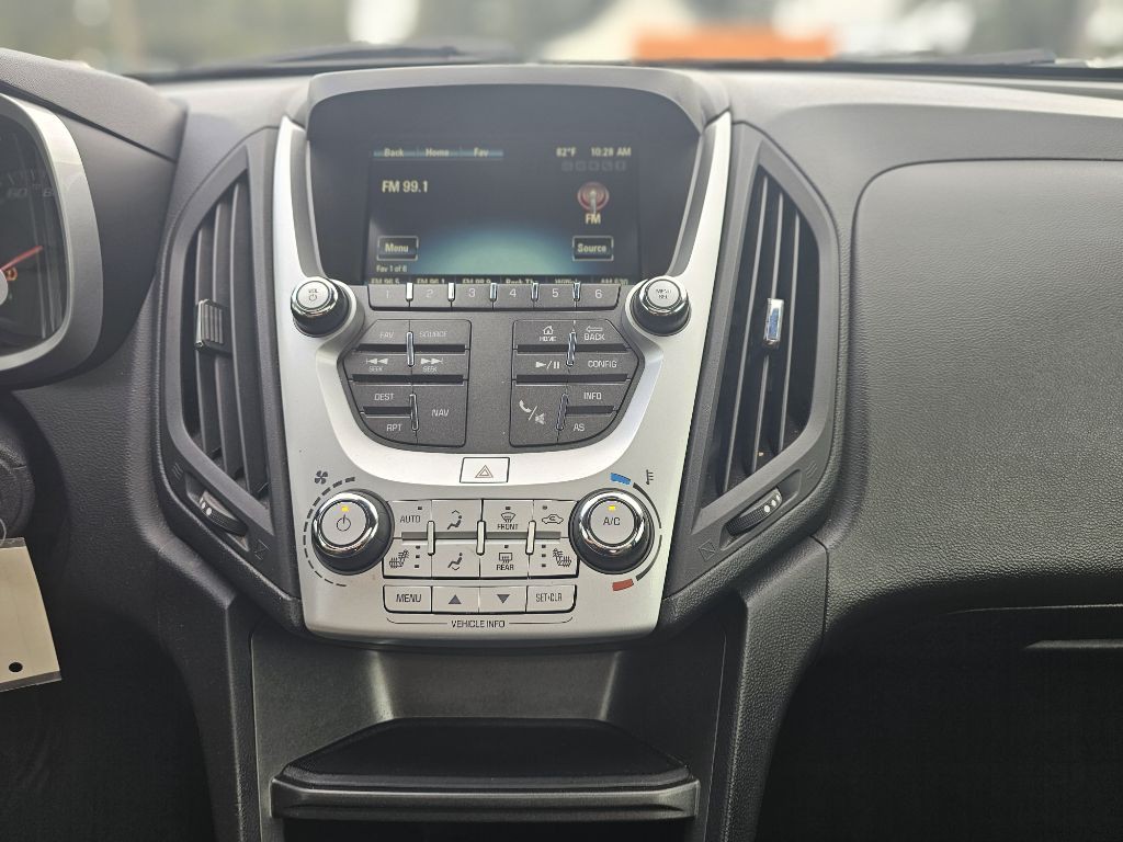 2017 Chevrolet Equinox Image 21