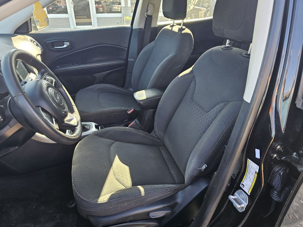 2019 Jeep Compass Image 8