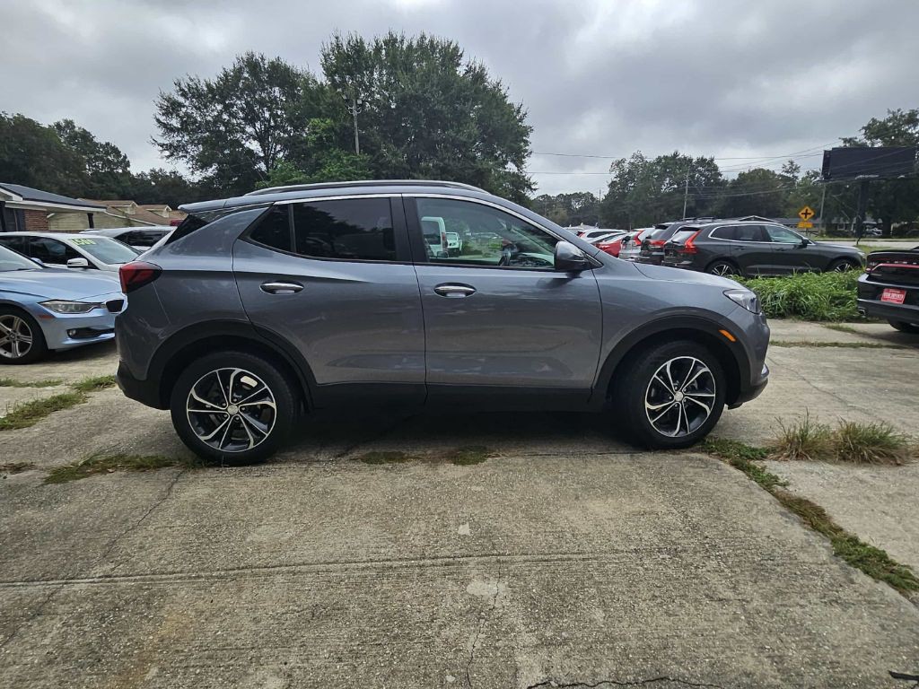 2021 Buick Enclave Image 4