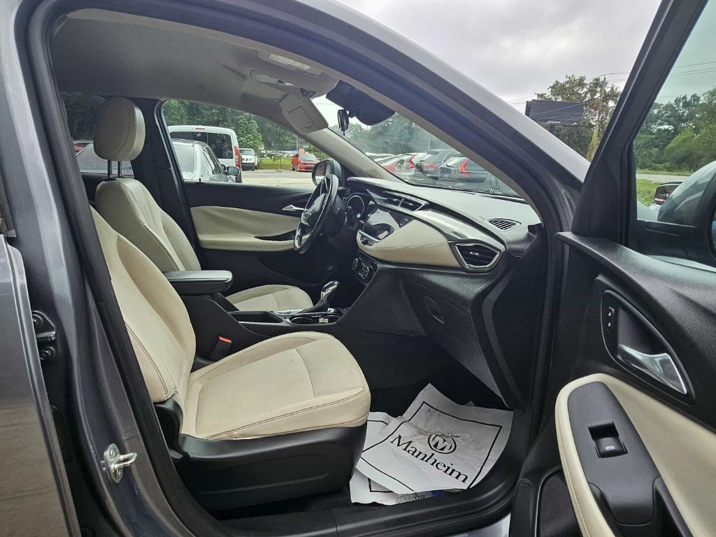 2021 Buick Enclave Image 9