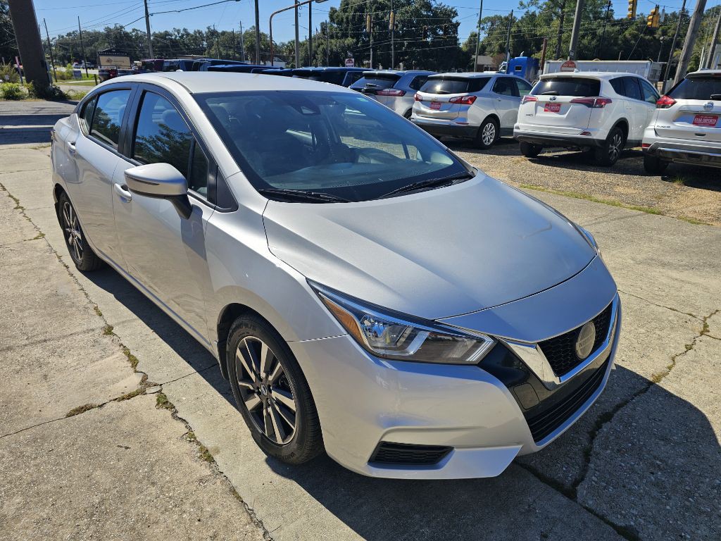 2020 Nissan Versa Image 4