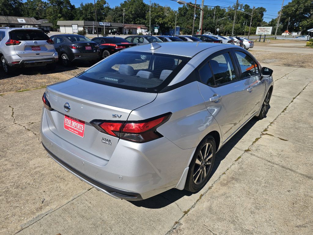 2020 Nissan Versa Image 6