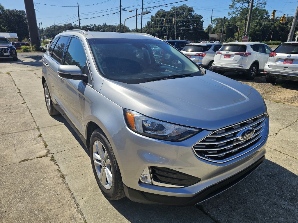 2020 Ford Edge Image 2