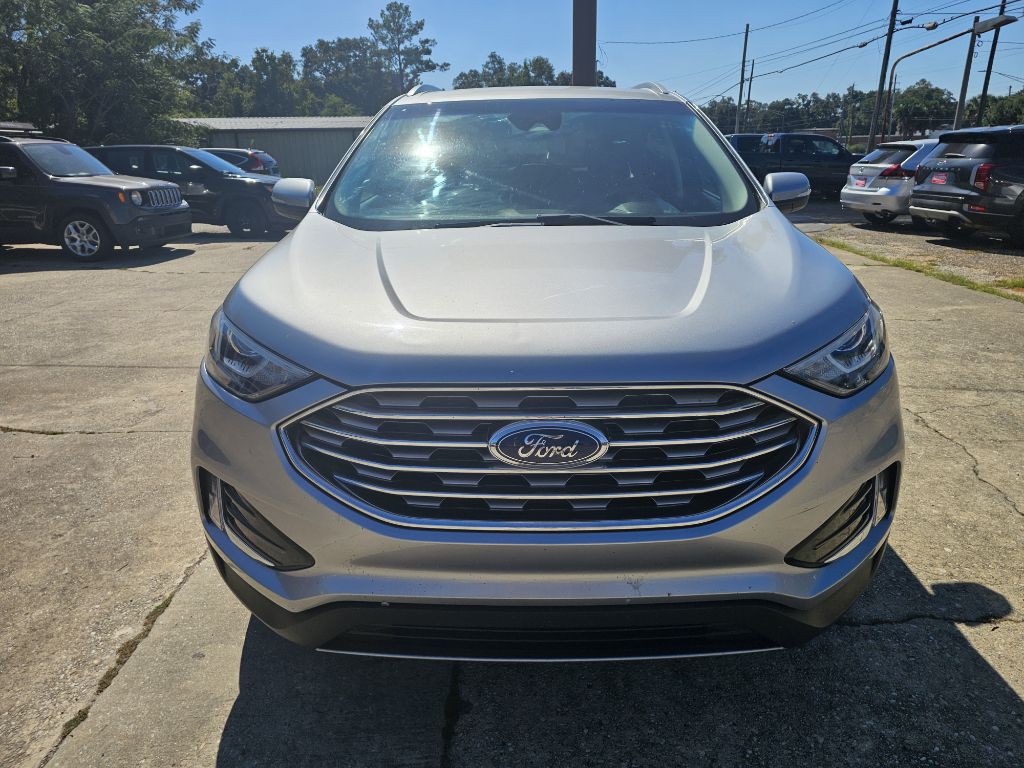 2020 Ford Edge Image 3