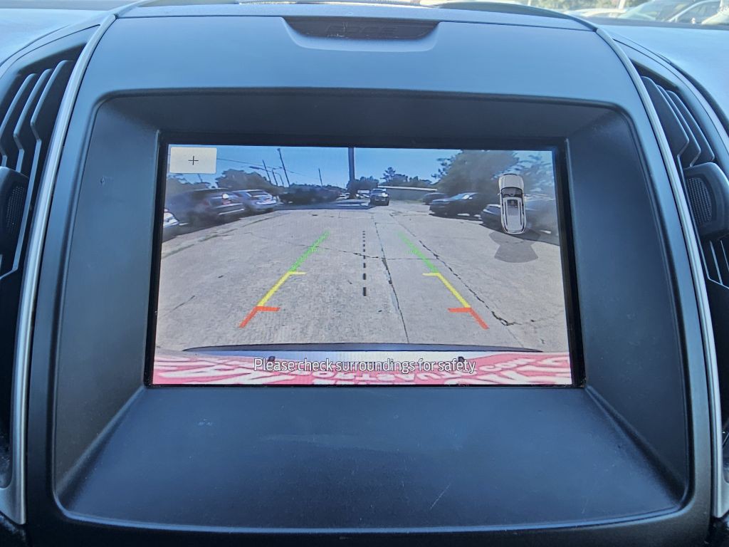 2020 Ford Edge Image 17