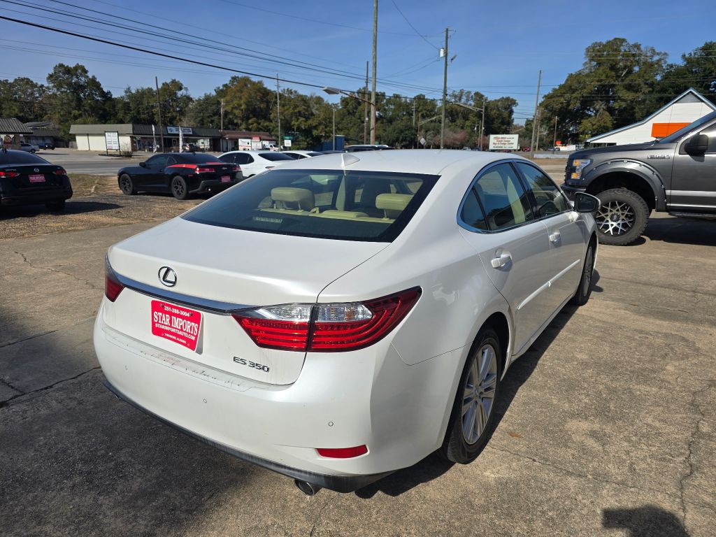 2015 Lexus ES Image 6