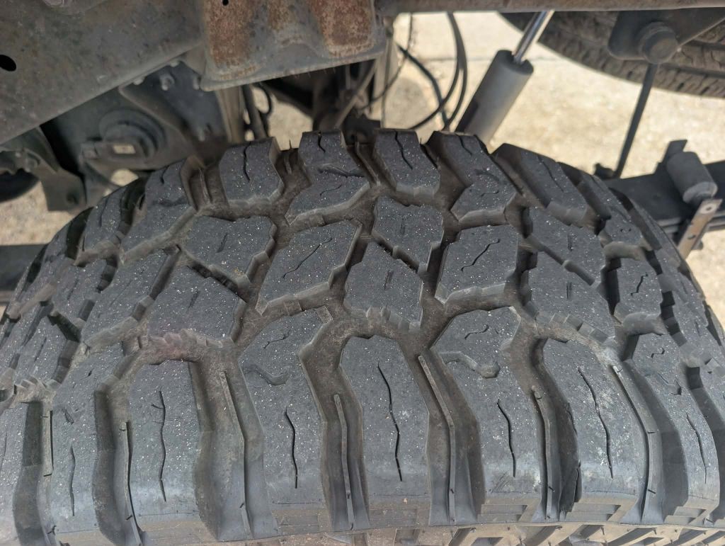 2017 Nissan Titan Image 25