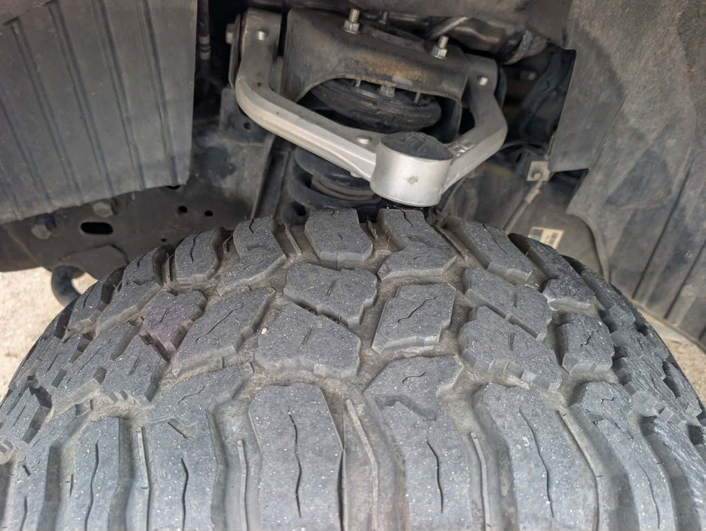 2017 Nissan Titan Image 26