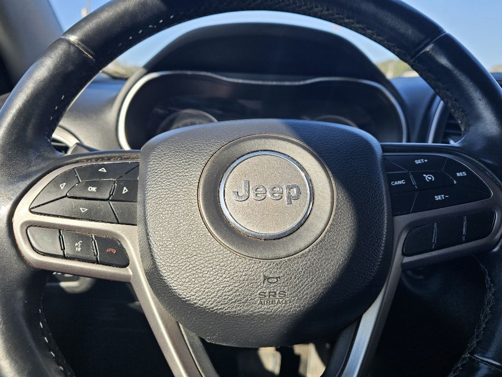 2019 Jeep Cherokee Image 15