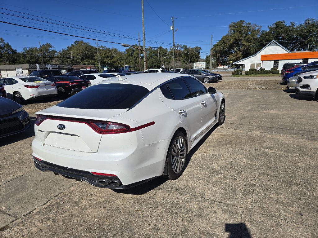 2018 Kia Stinger Image 3