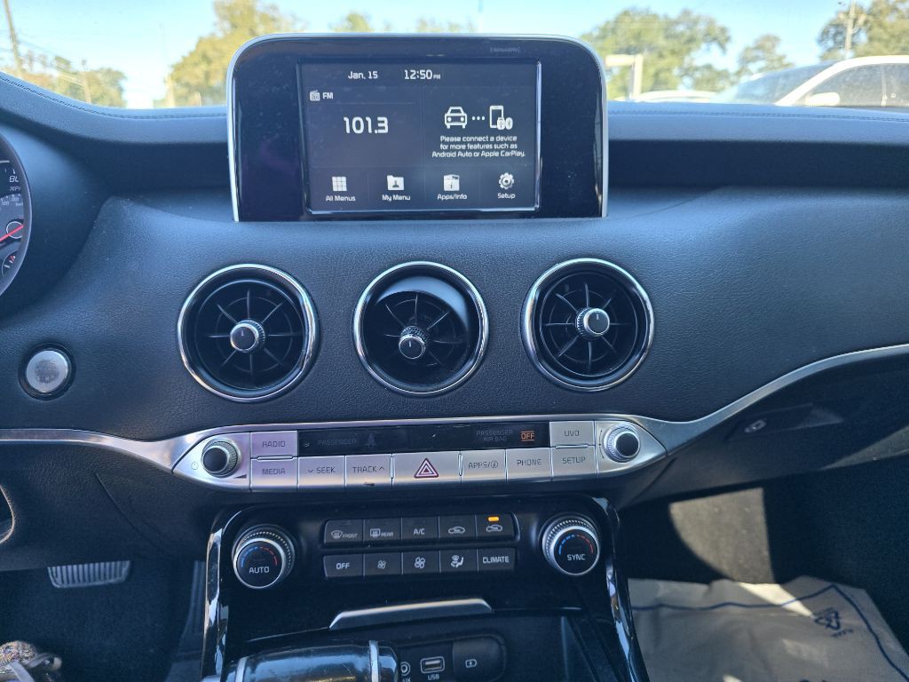 2018 Kia Stinger Image 12