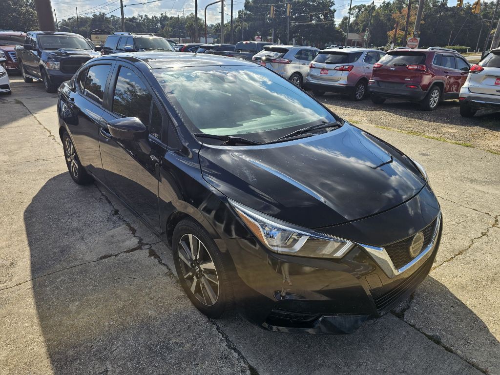 2021 Nissan Versa Image 2