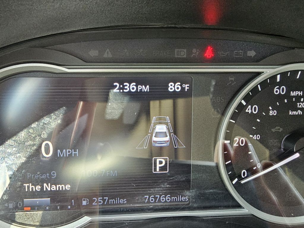 2021 Nissan Versa Image 14