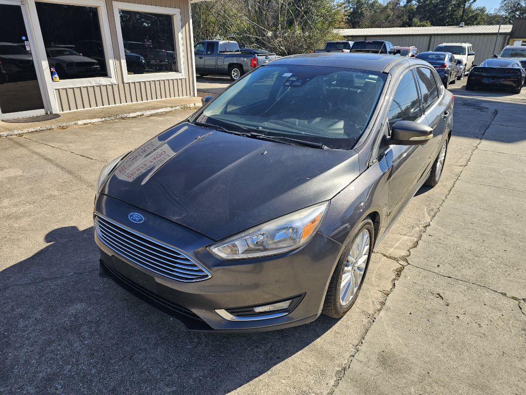 2018 Ford Focus Image 4