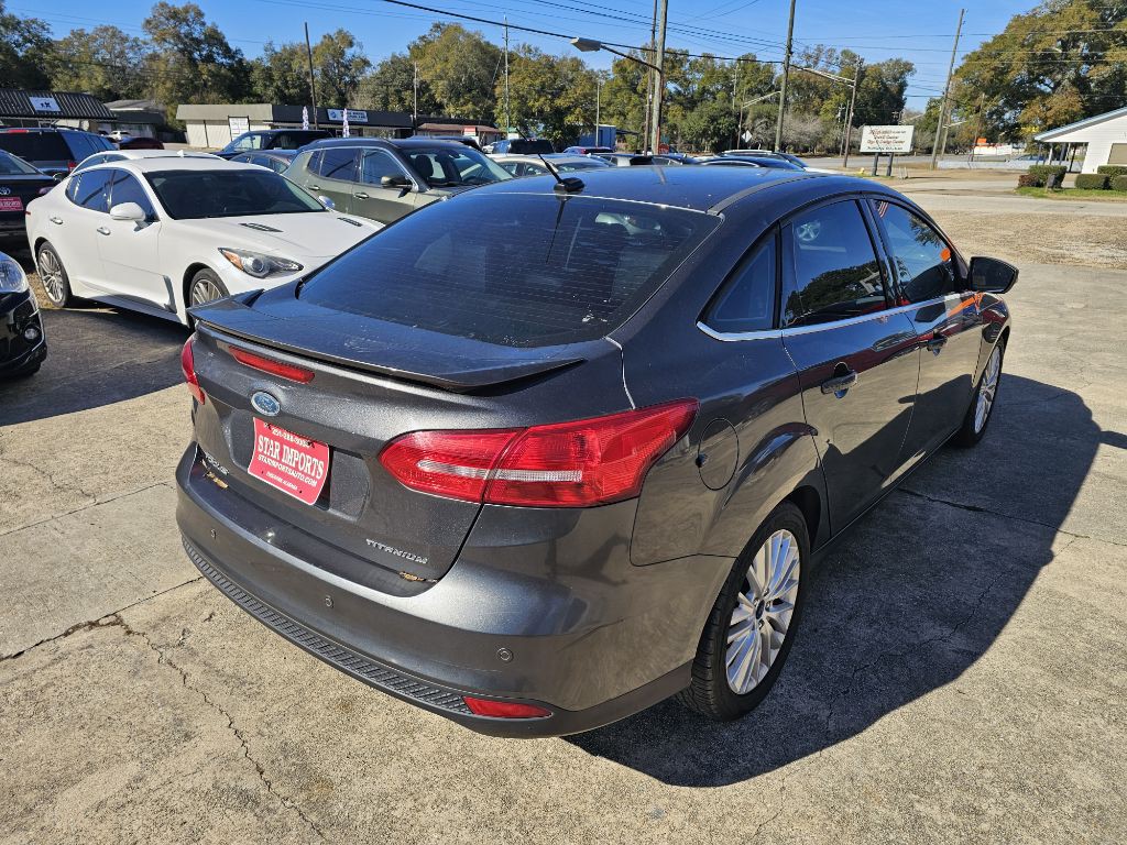 2018 Ford Focus Image 6