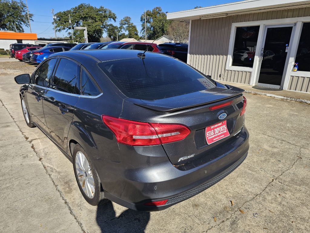 2018 Ford Focus Image 7