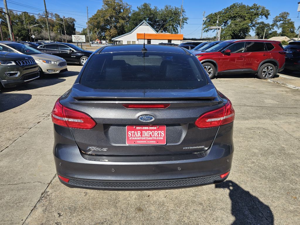 2018 Ford Focus Image 9