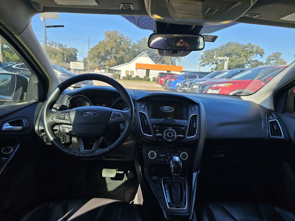 2018 Ford Focus Image 11