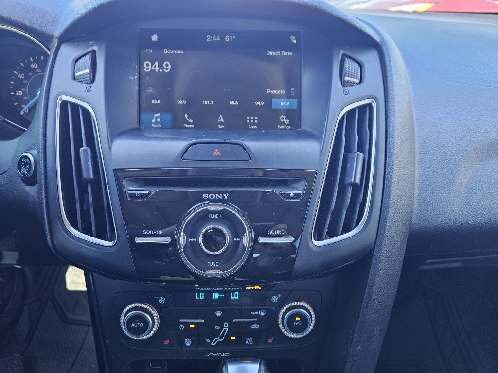 2018 Ford Focus Image 17