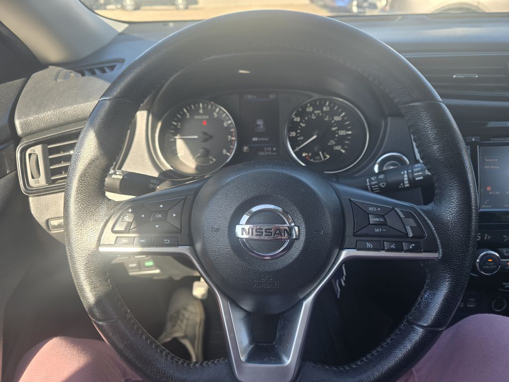 2020 Nissan Rogue Image 13