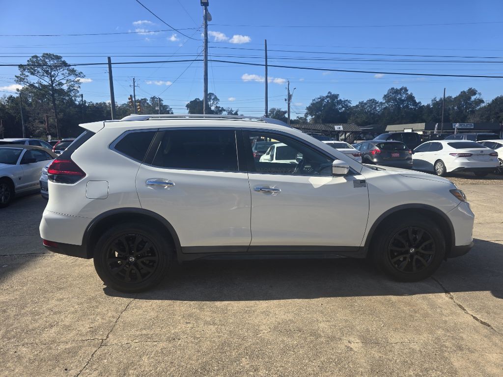 2020 Nissan Rogue Image 5