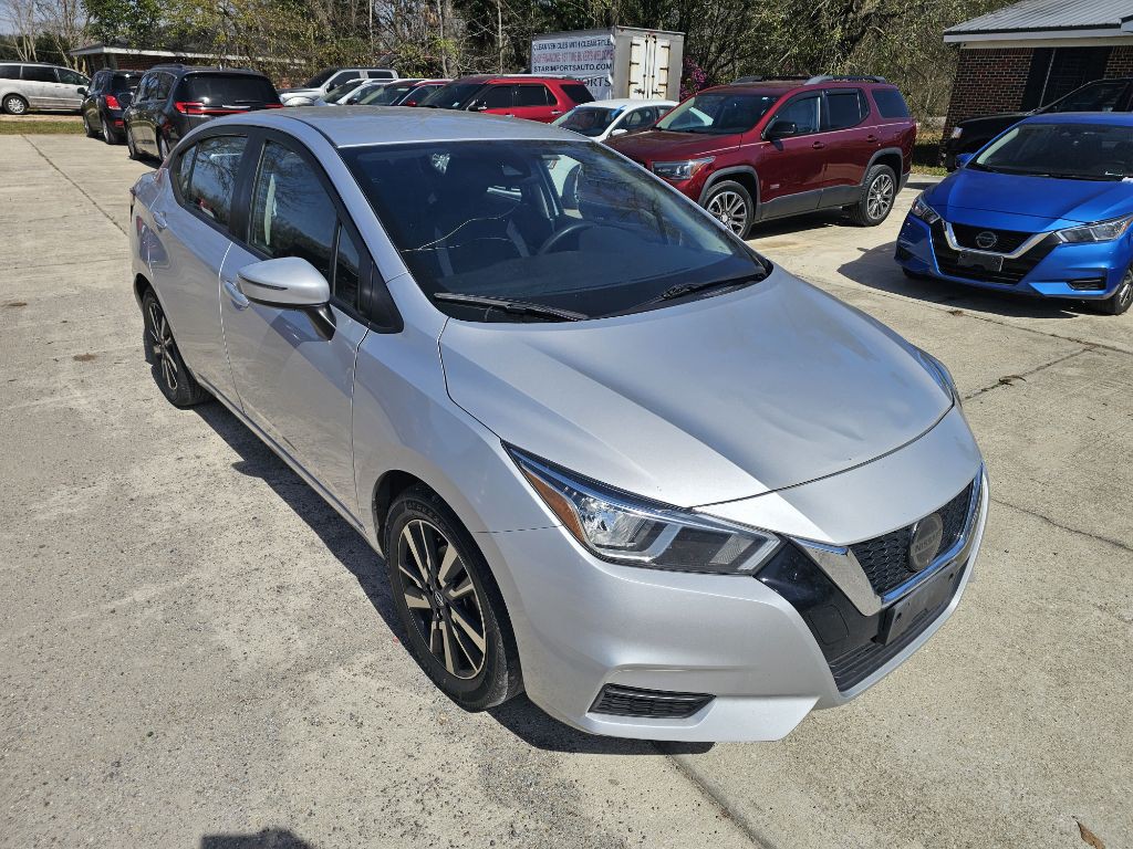 2020 Nissan Versa Image 3