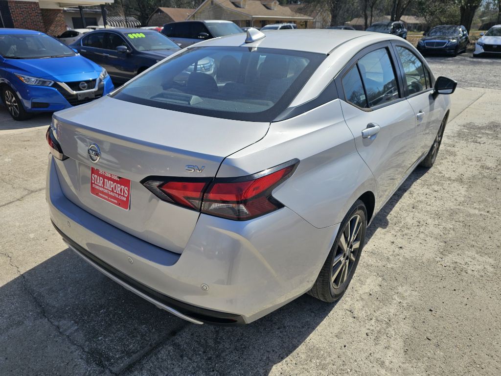2020 Nissan Versa Image 7
