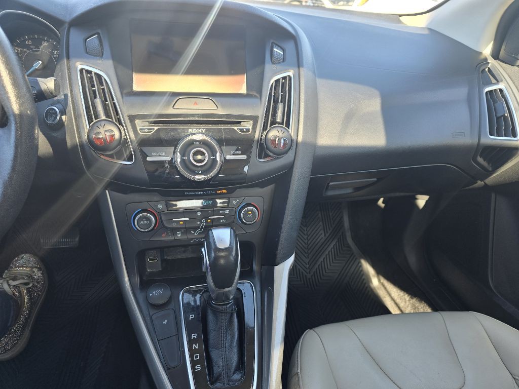 2018 Ford Focus Image 11
