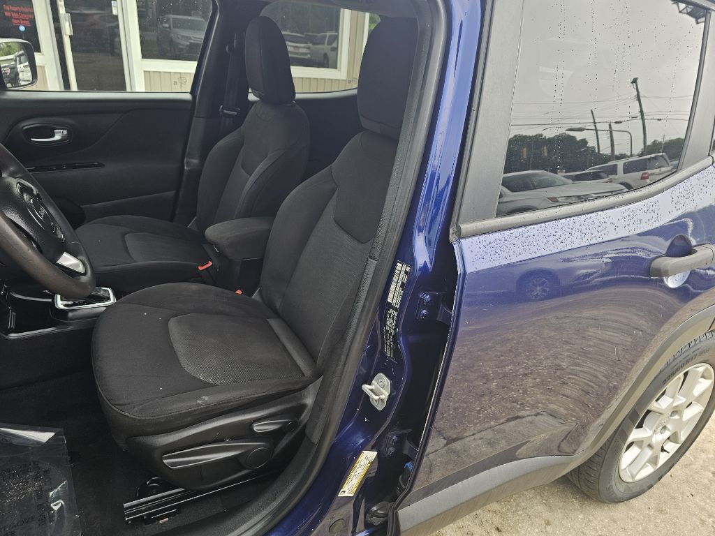 2019 Jeep Renegade Image 9