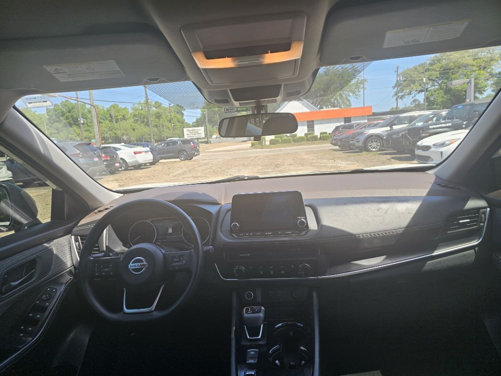 2021 Nissan Rogue Image 15