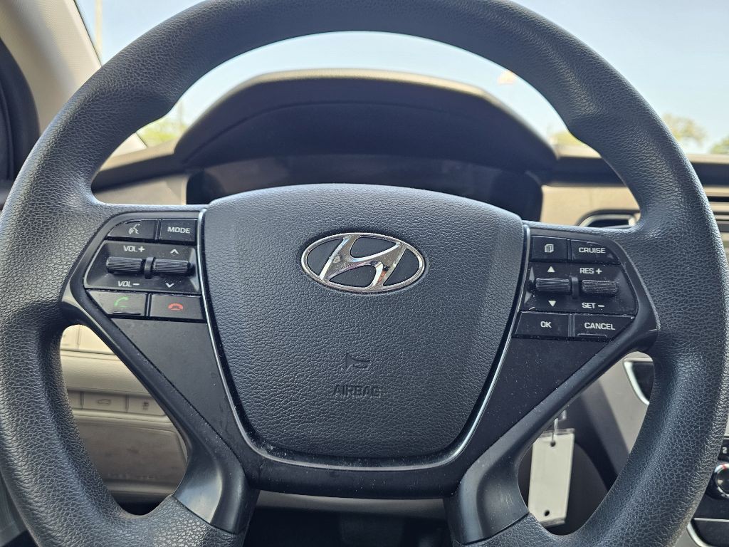 2017 Hyundai Sonata Image 14