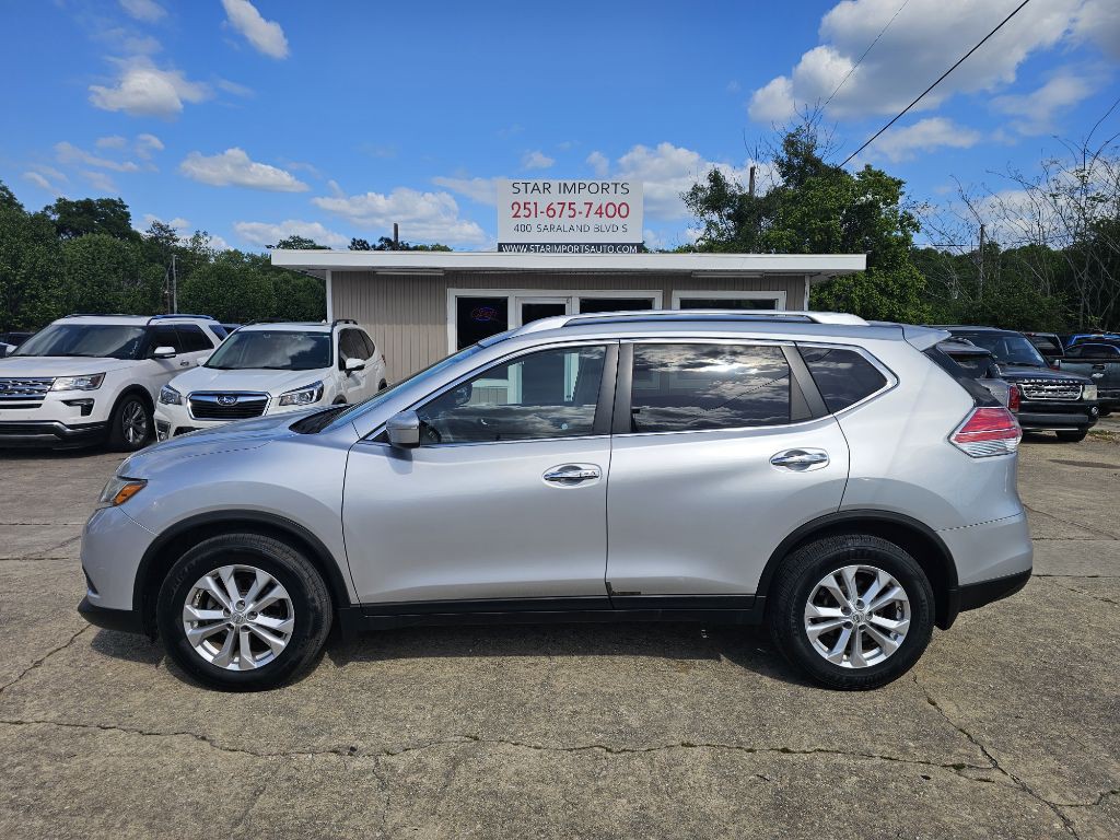 2015 Nissan Rogue Image 1